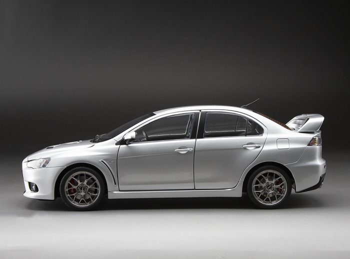 Mitsubishi Lancer Evolution X - Cool Silver Metallic (New Tooling) - Image 3