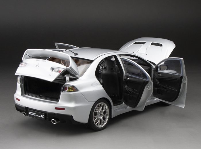 Mitsubishi Lancer Evolution X - Cool Silver Metallic (New Tooling) - Image 5