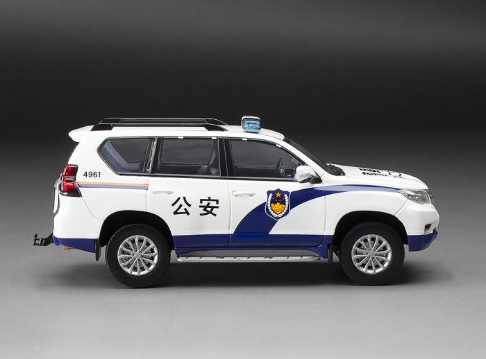 Toyota Land Cruiser Prado 2018 -Guangzhou Police  (limited edition 999pcs) - Image 8