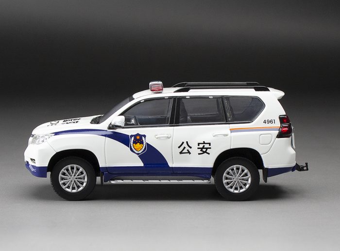 Toyota Land Cruiser Prado 2018 -Guangzhou Police  (limited edition 999pcs) - Image 7